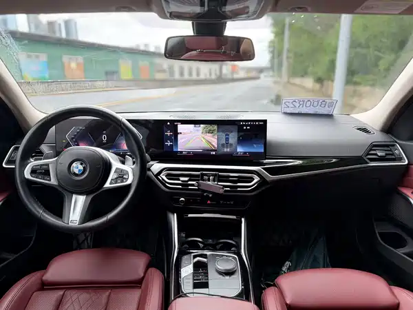 BMW 3 Series 2023, фото 6