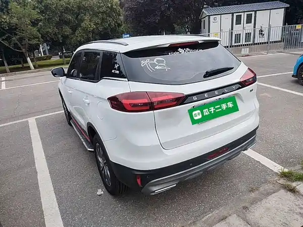 Geely Boyue 2021, фото 4