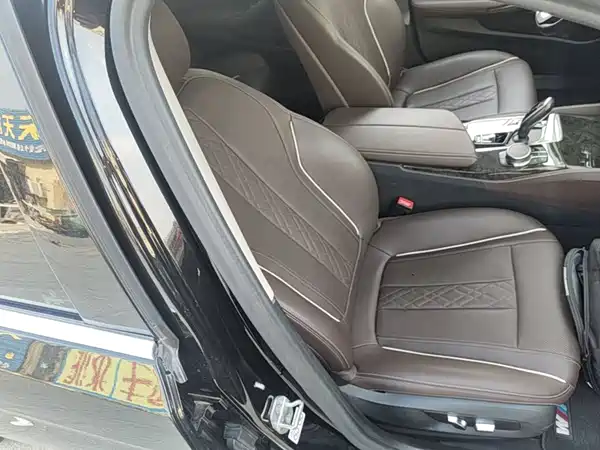 BMW 5 Series 2022, фото 24