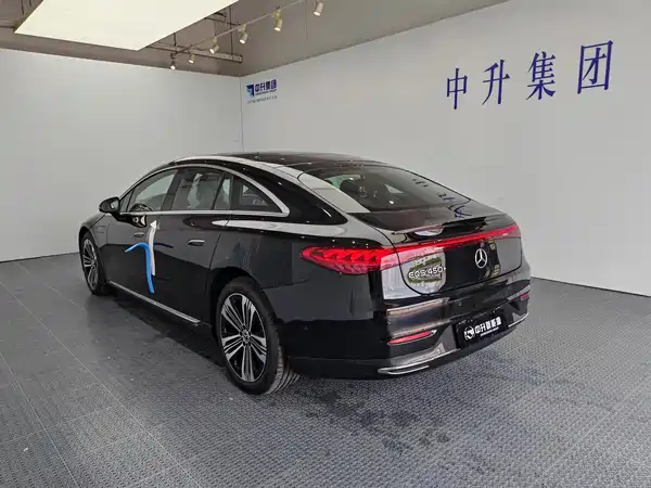 Mercedes-Benz EQS 2023, фото 4