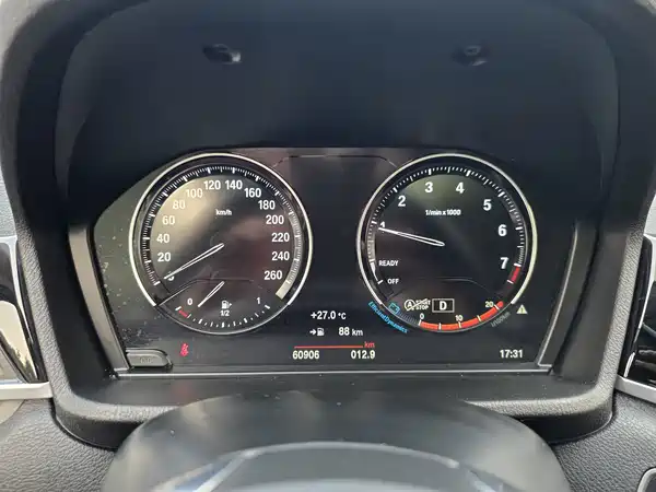 BMW X1 2022, фото 12