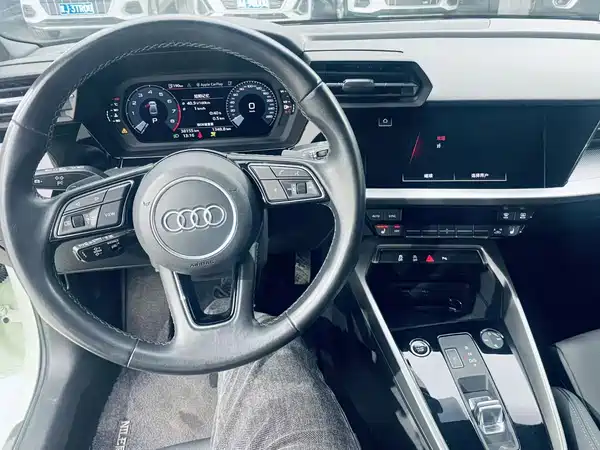 Audi A3 2023, фото 10