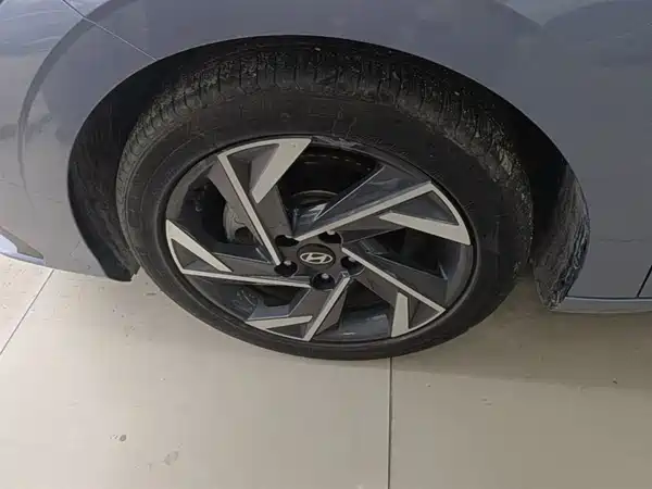 Hyundai Elantra 2023, фото 22