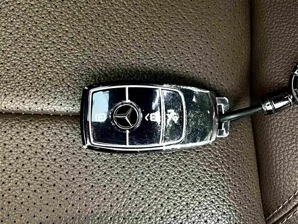 Mercedes-Benz E-Class 2023, фото 15