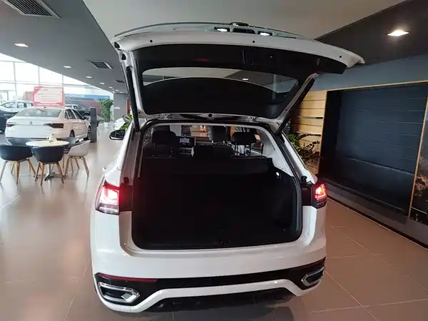 Volkswagen Tayron 2023, фото 18