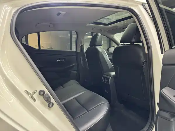 Nissan Sylphy 2022, фото 13