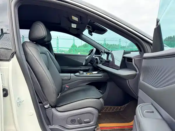 Nissan NX8 2026, фото 11