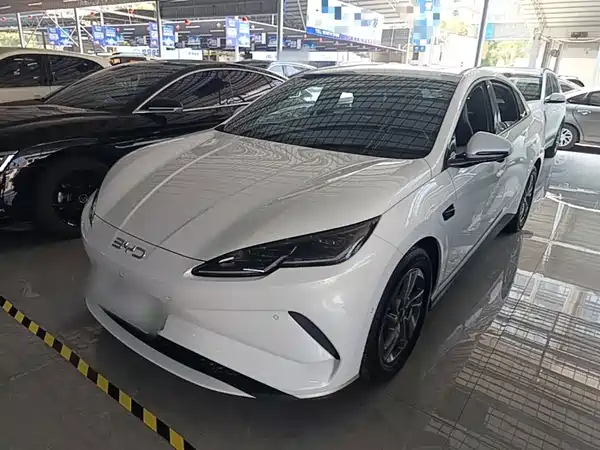 BYD Seal 06 EV 2025