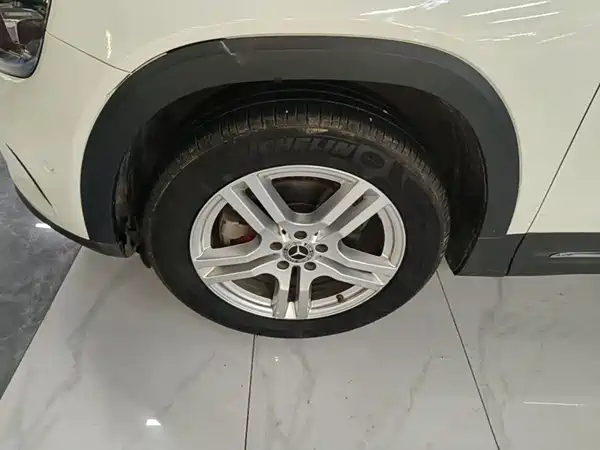 Mercedes-Benz GLB 2022, фото 22