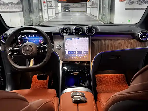 Mercedes-Benz GLC 2026, фото 16