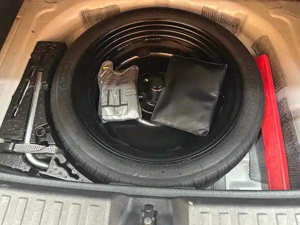 Audi A3 2023, фото 11