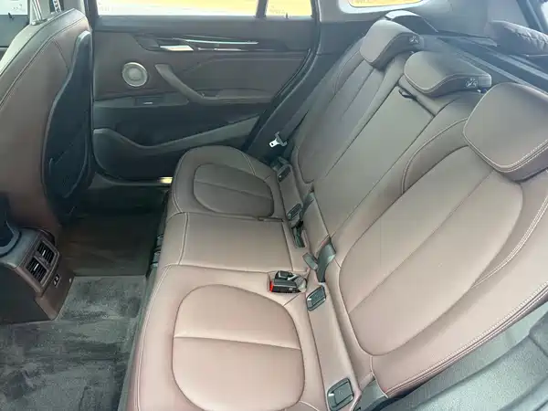 BMW X1 2022, фото 9