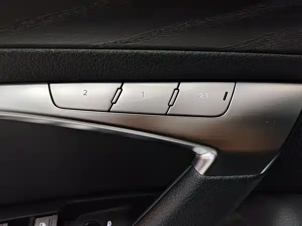 Audi A6L 2024, фото 11