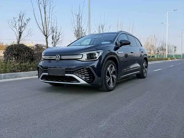 Volkswagen ID.6 CROZZ 2022