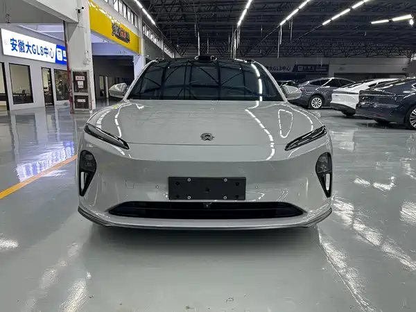 NIO ET5T 2024, фото 2