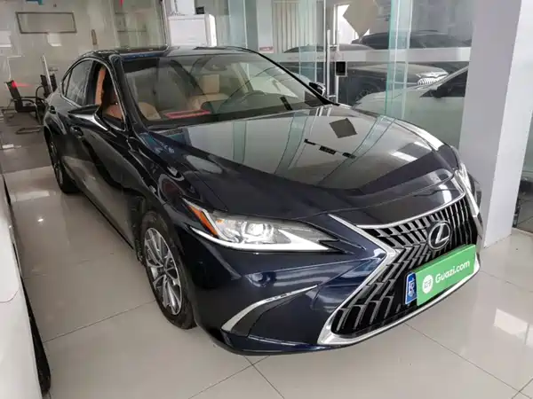Lexus ES 2021, фото 3