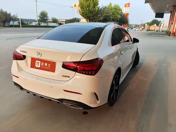 Mercedes-Benz A-Class 2024, фото 3