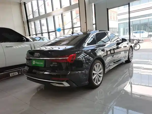 Audi A6L 2024, фото 6