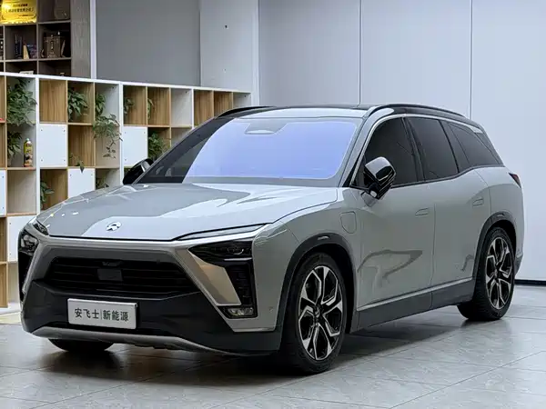 NIO ES8 2020