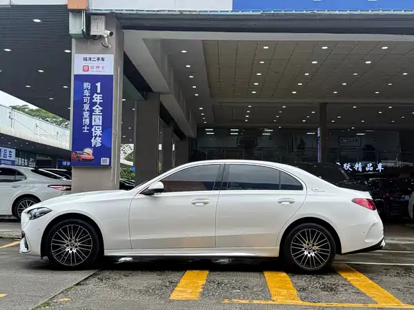 Mercedes-Benz C-Class 2024, фото 16
