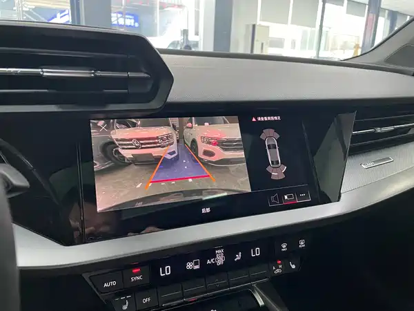Audi A3 2023, фото 13