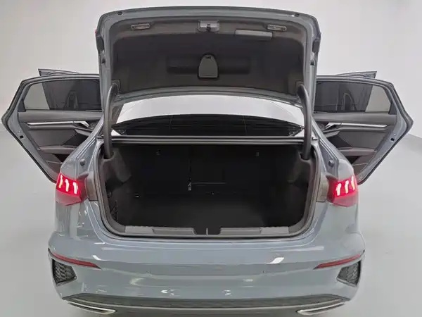 Audi A3 2022, фото 7
