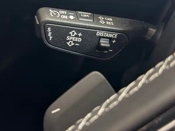 Audi A3 2022, фото 21