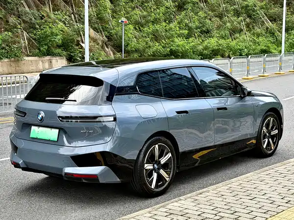 BMW iX 2022, фото 5