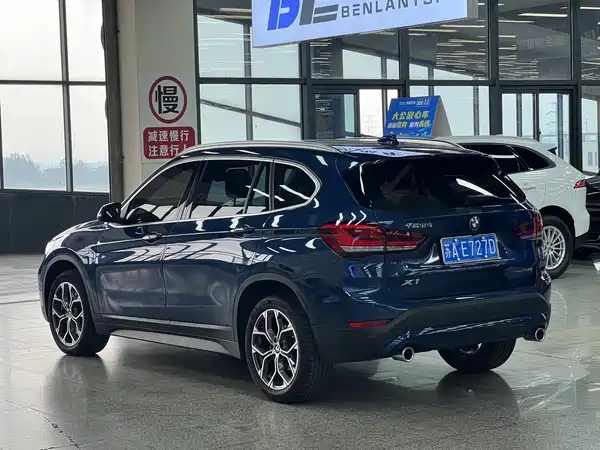 BMW X1 2022, фото 3