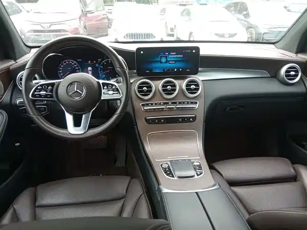 Mercedes-Benz GLC 2022, фото 5