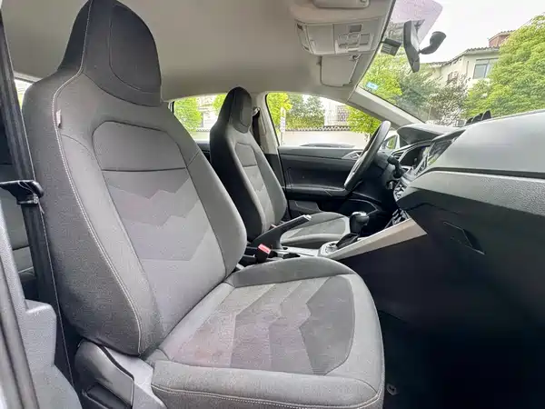 Volkswagen Polo 2023, фото 9