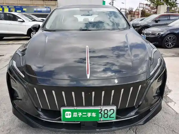Hongqi E-QM5 2023, фото 2