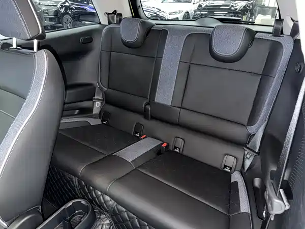 MINI Cooper SE 2024, фото 9