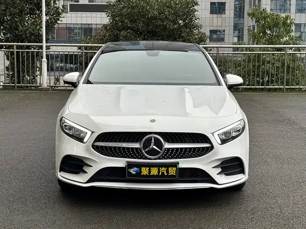 Mercedes-Benz A-Class 2022, фото 2