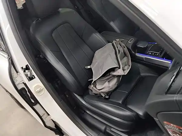 Mercedes-Benz EQB 2022, фото 19