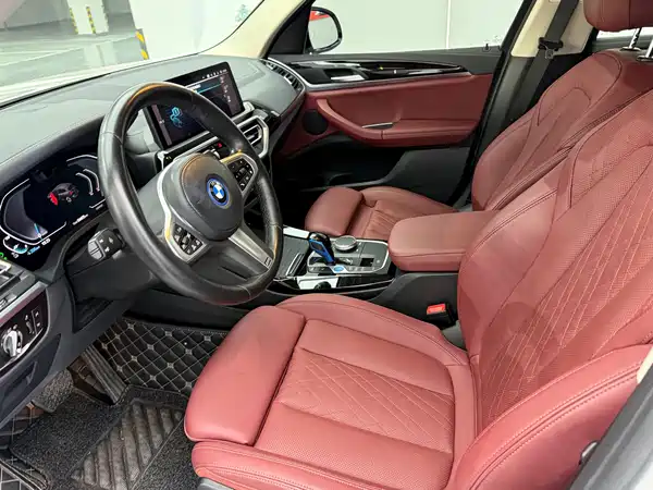 BMW iX3 2022, фото 11
