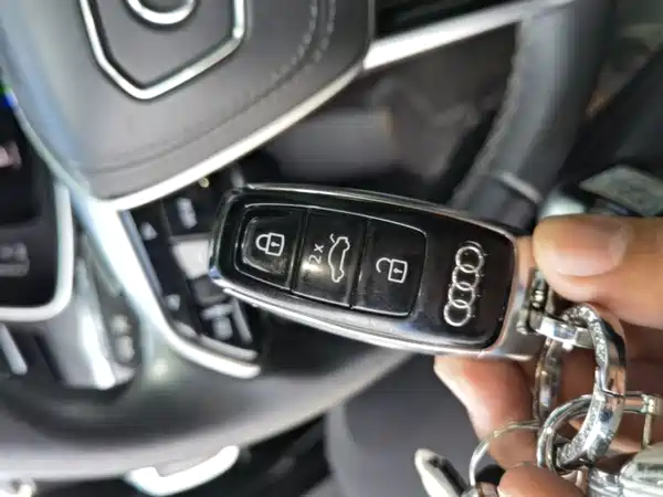 Audi A6L 2024, фото 8