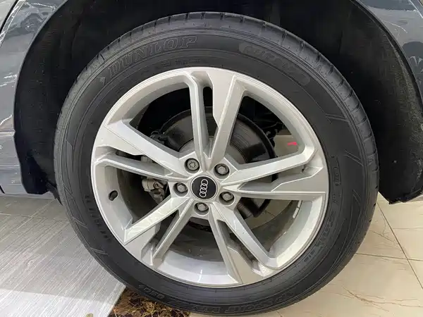 Audi Q3 2023, фото 10