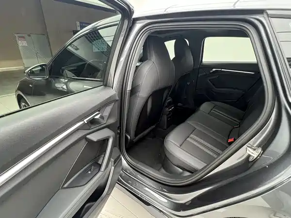 Audi A3 2022, фото 14