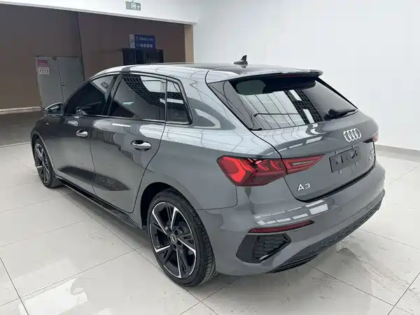 Audi A3 2022, фото 6