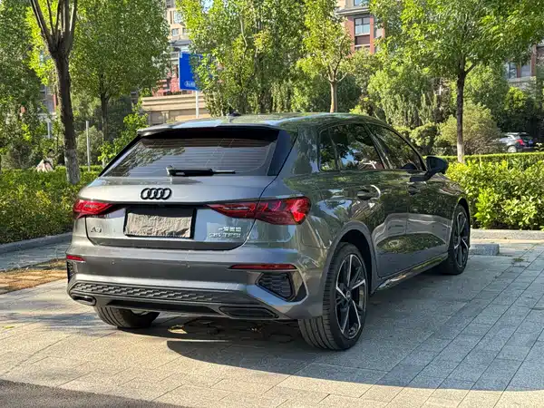 Audi A3 2022, фото 7