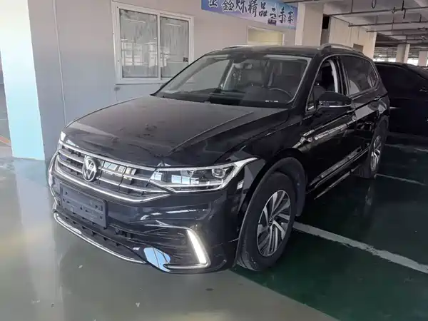 Volkswagen Tiguan L PHEV 2023